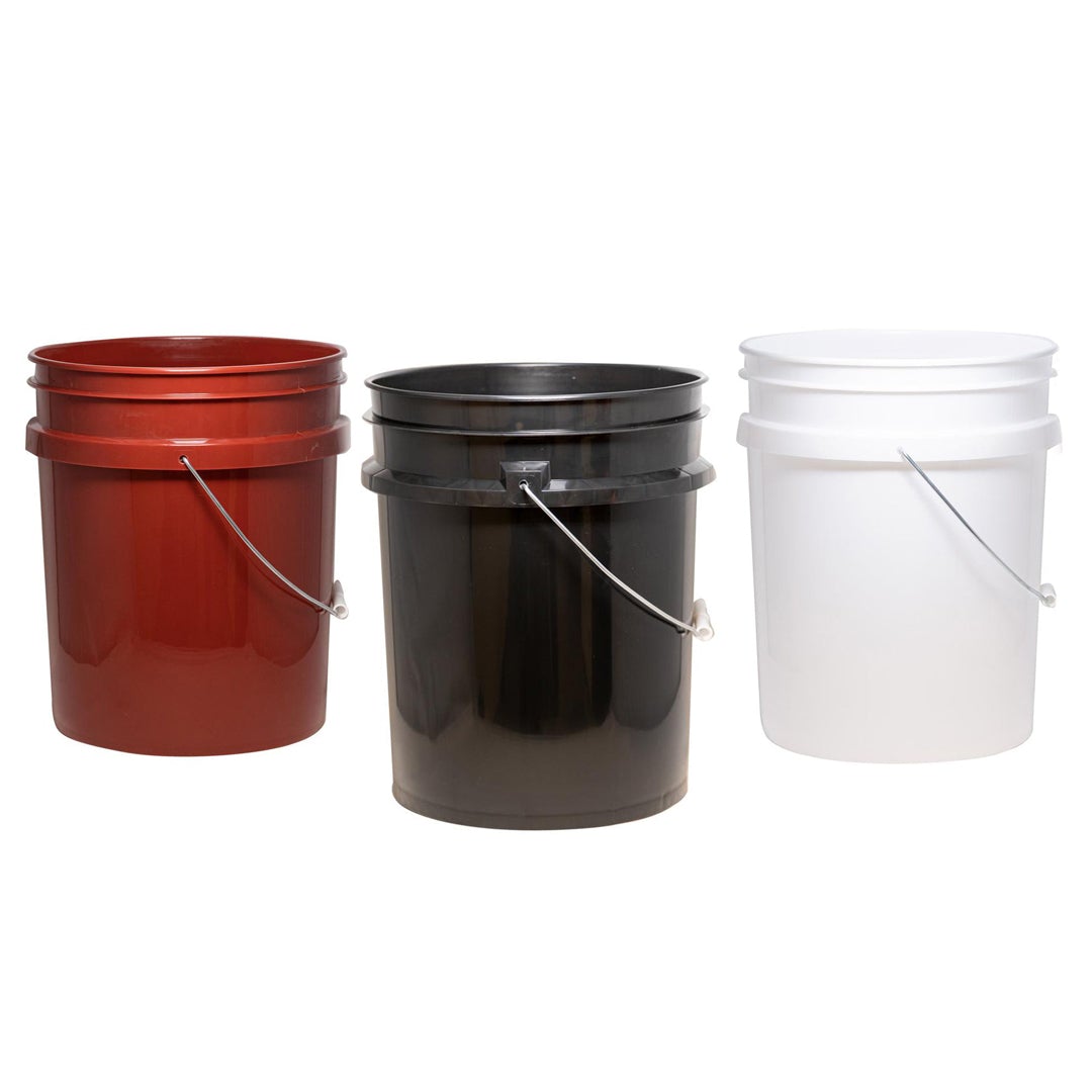 Red Black and White 5 Gallon Car Wash Buckets