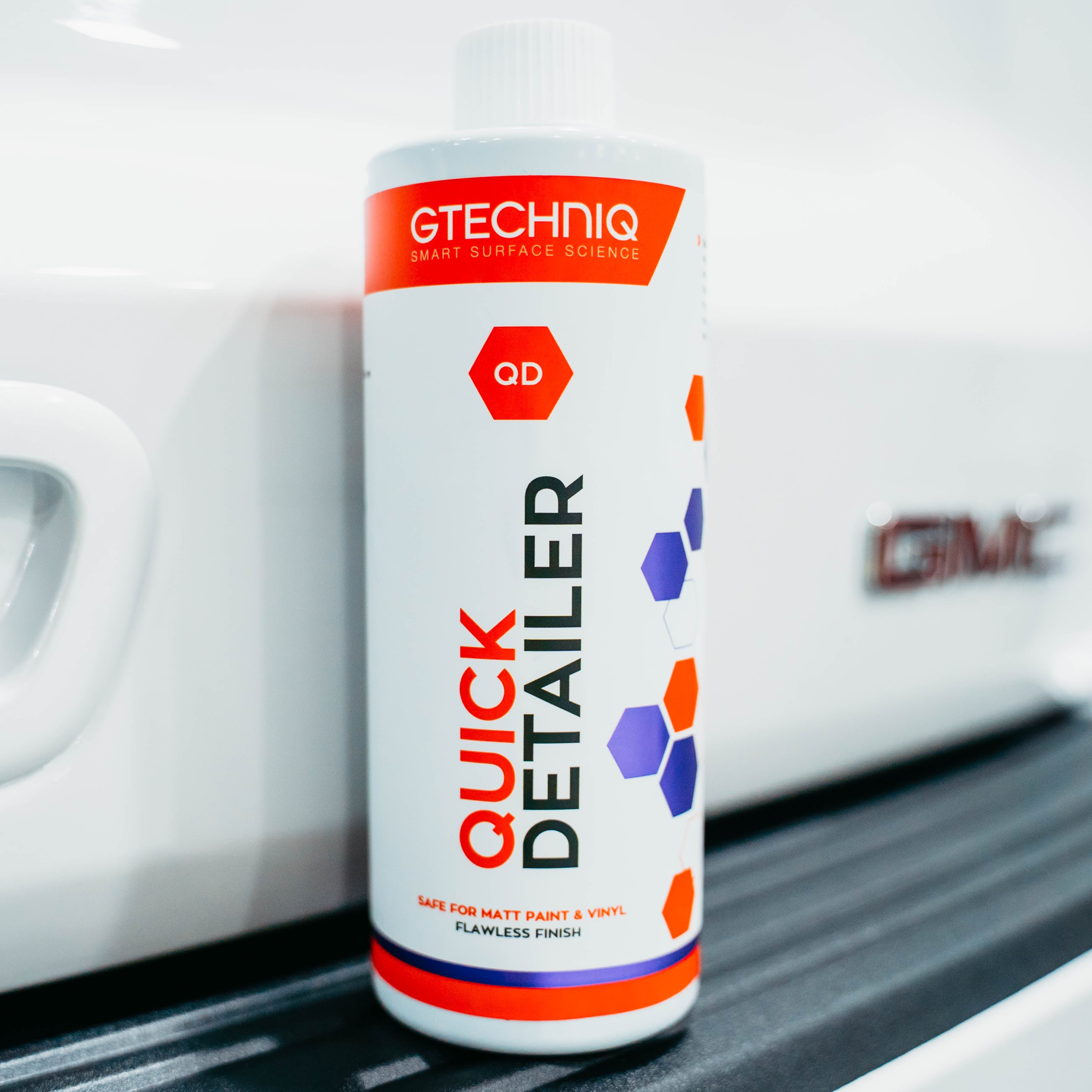 POISON LIQUIDE Yawick Detailer B2