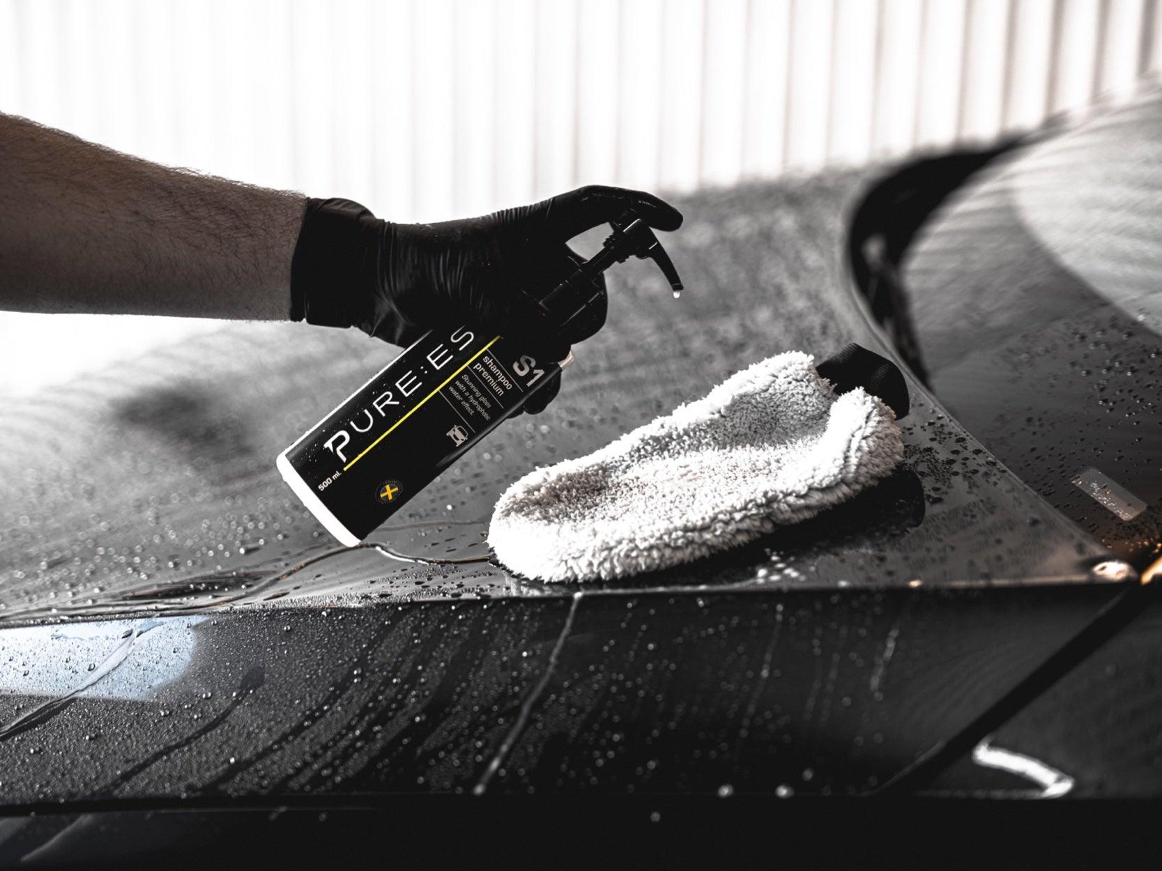 PURE:EST Gant de Lavage en Microfibre - Votre Solution Premium pour un Nettoyage de Voiture Doux et Sans Rayures