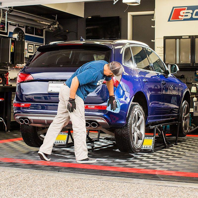 Pont élévateur portable QuickJack 6000TL / 6000TLX – Capacité de 6 000 lb pour les garages domestiques et les journées sur circuit